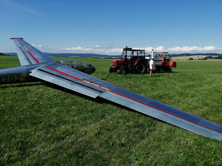 Illustration 1 of 1 from ÚZPLN report CZ-21-0387: Event aircraft L-13 Blaník at LETI (ště Moravská Třebová)