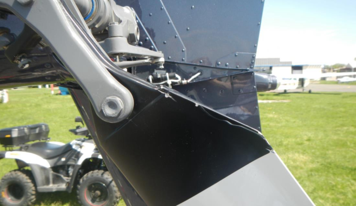 Illustration 6 of 7 from ÚZPLN report CZ-21-0178: Event airplane Cessna F152 a Robinson R44 at LETI (ště Praha Letňany)