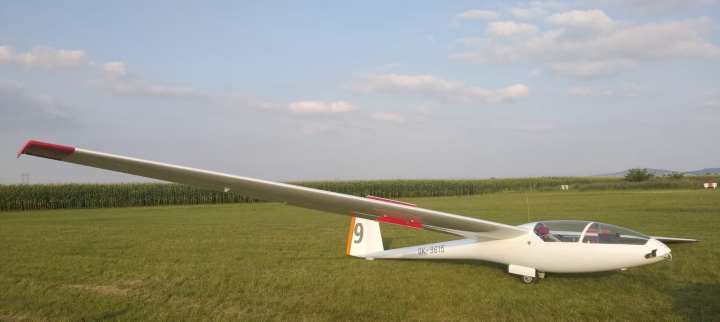 Illustration 3 of 3 from ÚZPLN report CZ-20-0457: Event aircraft VSO-10C Gradient at LETI (ště Kolín)