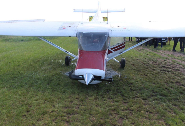 Illustration 1 of 3 from ÚZPLN report CZ-19-0385: Event airplane Cessna 152 at LKLT (Letňany)