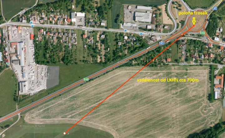 Illustration 4 of 4 from ÚZPLN report CZ-19-0285: Event airplane Cirrus - Hranice na Moravě
