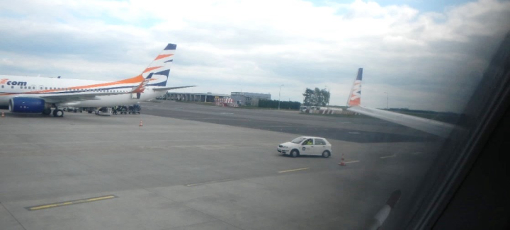 Ilustrace 1 z 2 ze zprávy ÚZPLN UZPLN-566: Incident letounu Boeing 738 na LKPR (PRAHA/Ruzyně)