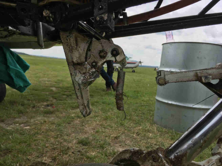 Illustration 11 of 17 from ÚZPLN report UZPLN-499: Event airplane PIPER PA 28-201T at LKPS (Plasy)