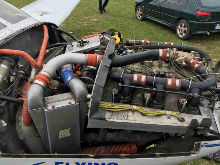 Illustration 14 of 17 from ÚZPLN report UZPLN-499: Event airplane PIPER PA 28-201T at LKPS (Plasy)