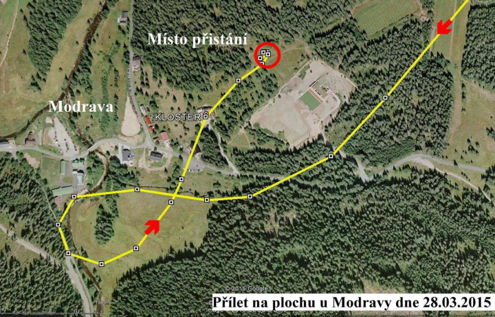 Ilustrace 2 z 3 ze zprávy ÚZPLN UZPLN-425: Událost letadla R 44 RAVEN II na PADN (Les 0,4 km záě osady Filipova Huť)