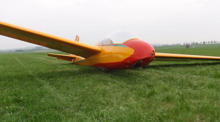 Illustration 1 of 2 from ÚZPLN report UZPLN-320: Event aircraft AS- K13 at LKHB (Havlíčkův Brod)