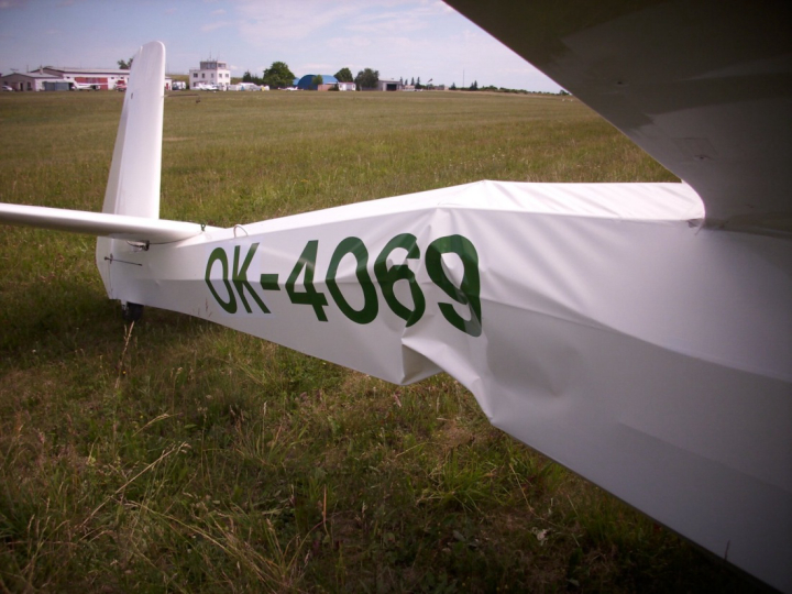 Illustration 2 of 2 from ÚZPLN report UZPLN-296: Event aircraft K-7 Kluzák at LETI (ště Slaný)