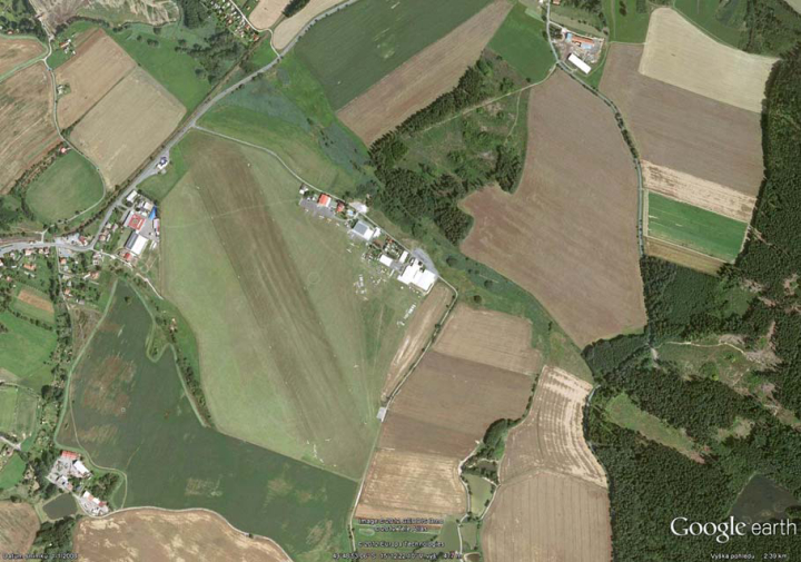 Illustration 2 of 2 from ÚZPLN report UZPLN-274: Event aircraft P 92 - JS at LETI (ště Zbraslavice)