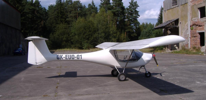 Illustration 1 of 2 from ÚZPLN report UZPLN-129: Event aircraft Cora D - vrchol kopce Písečný vrh