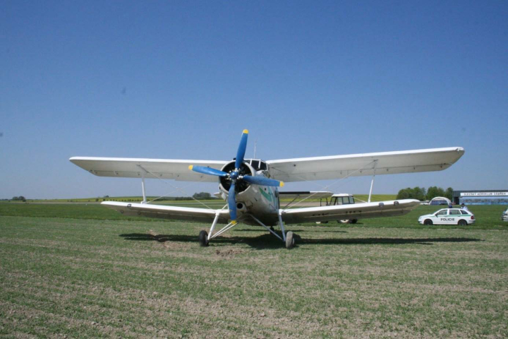 Illustration 1 of 1 from ÚZPLN report UZPLN-134: Event airplane AN-2 at LKZA (Zábřeh)