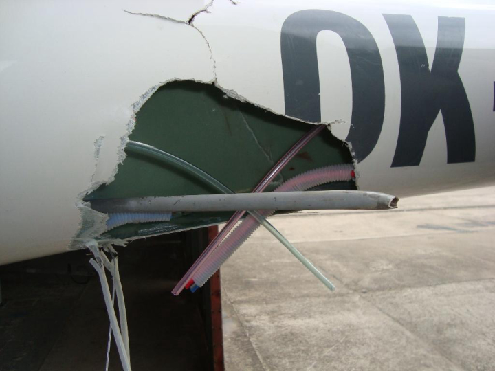 Illustration 1 of 9 from ÚZPLN report UZPLN-123: Event aircraft UMF 13 Lambáda at OBCE (u Nákří)