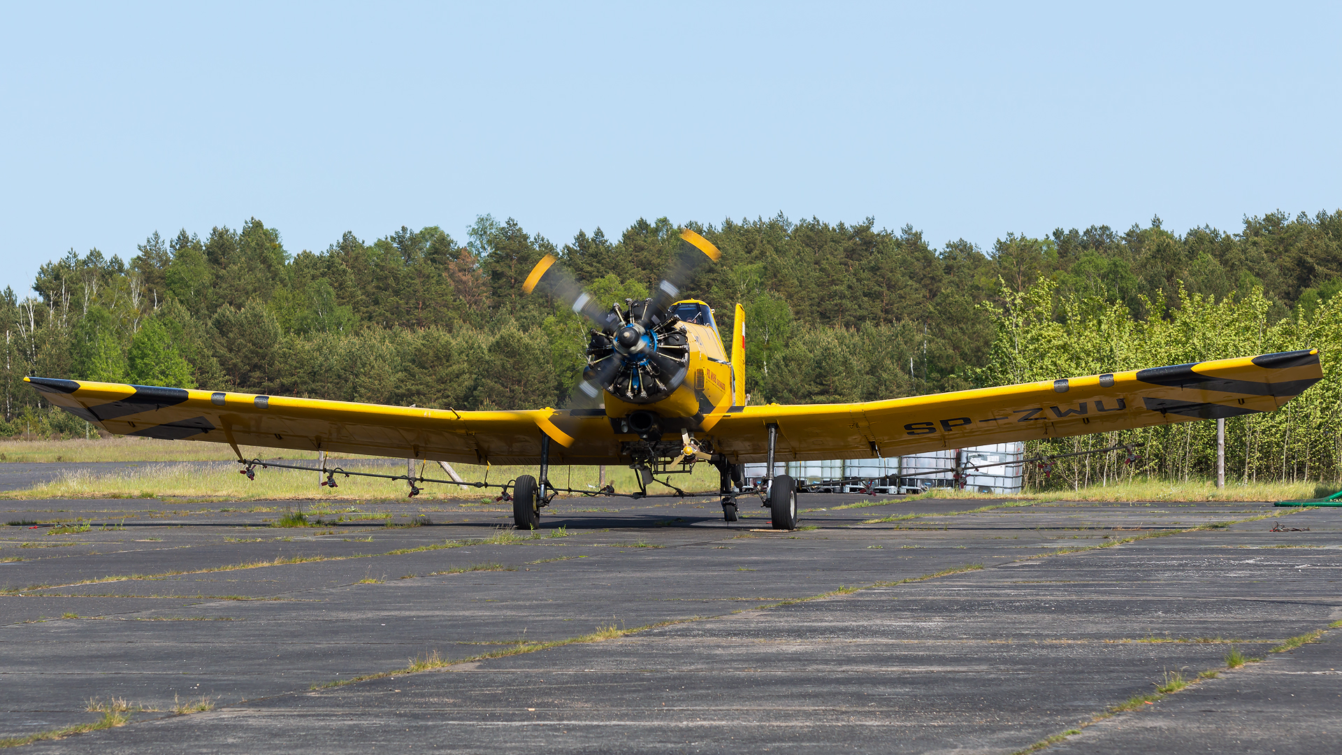 PZL M-18