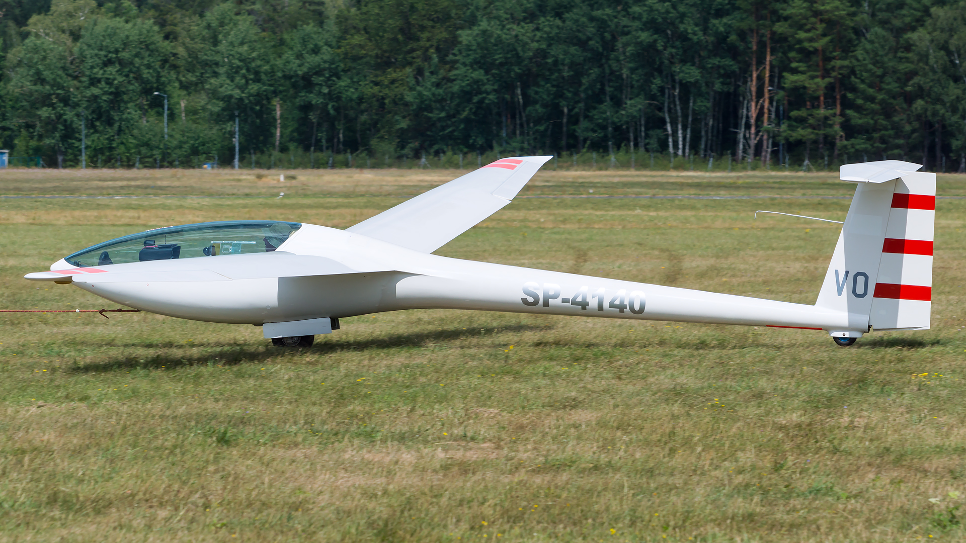 Glaser-dirks DG-100