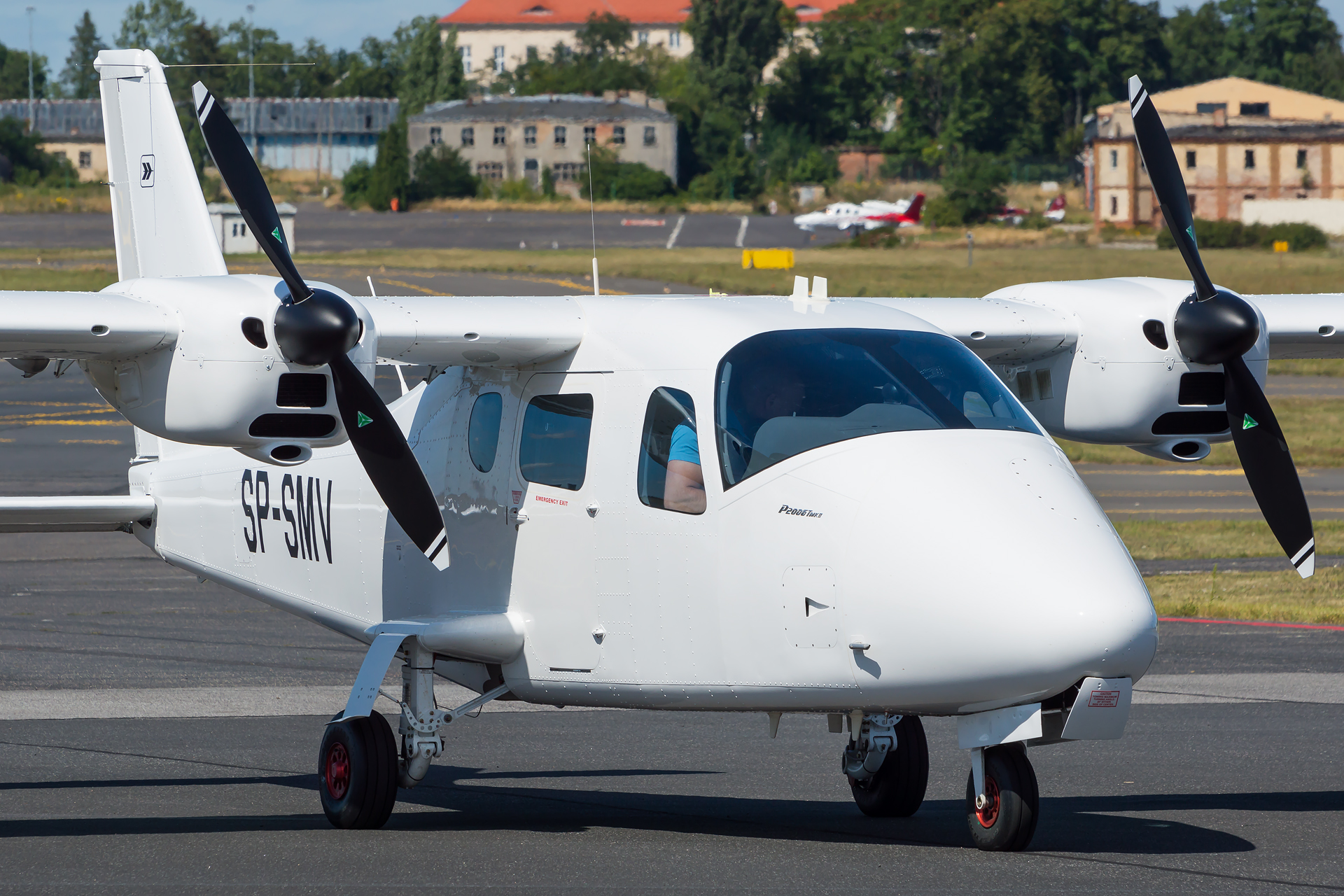 Tecnam P2006T
