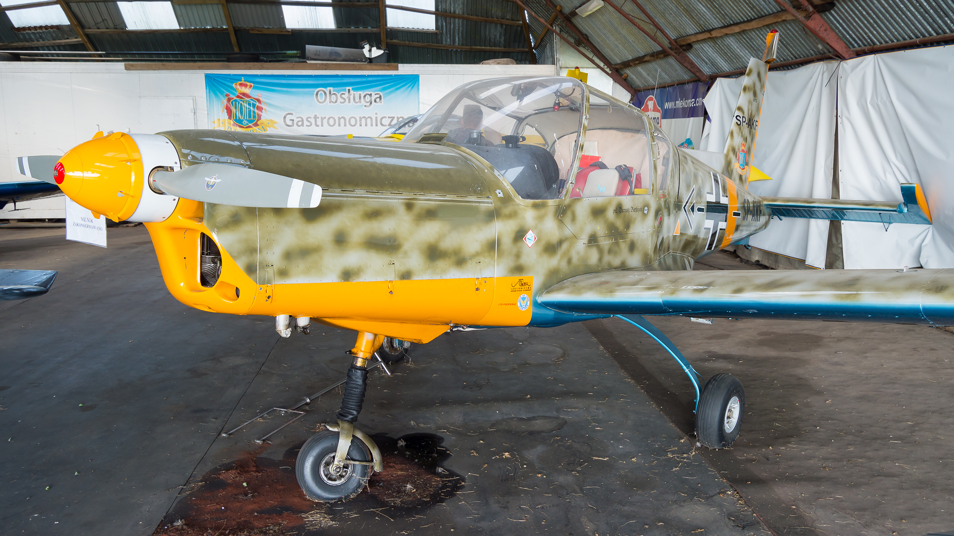 ZLIN Z-42