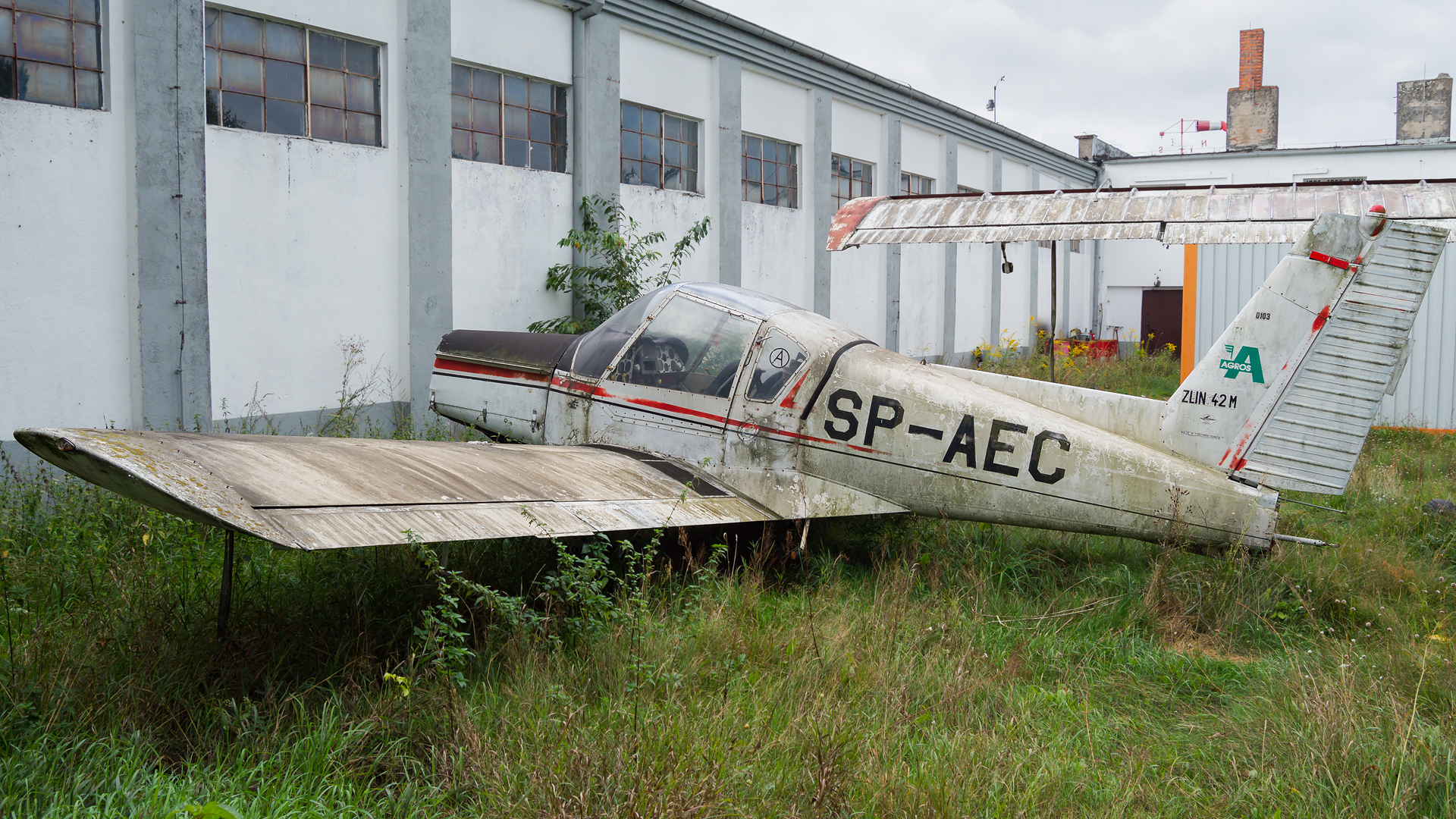 ZLIN Z-42