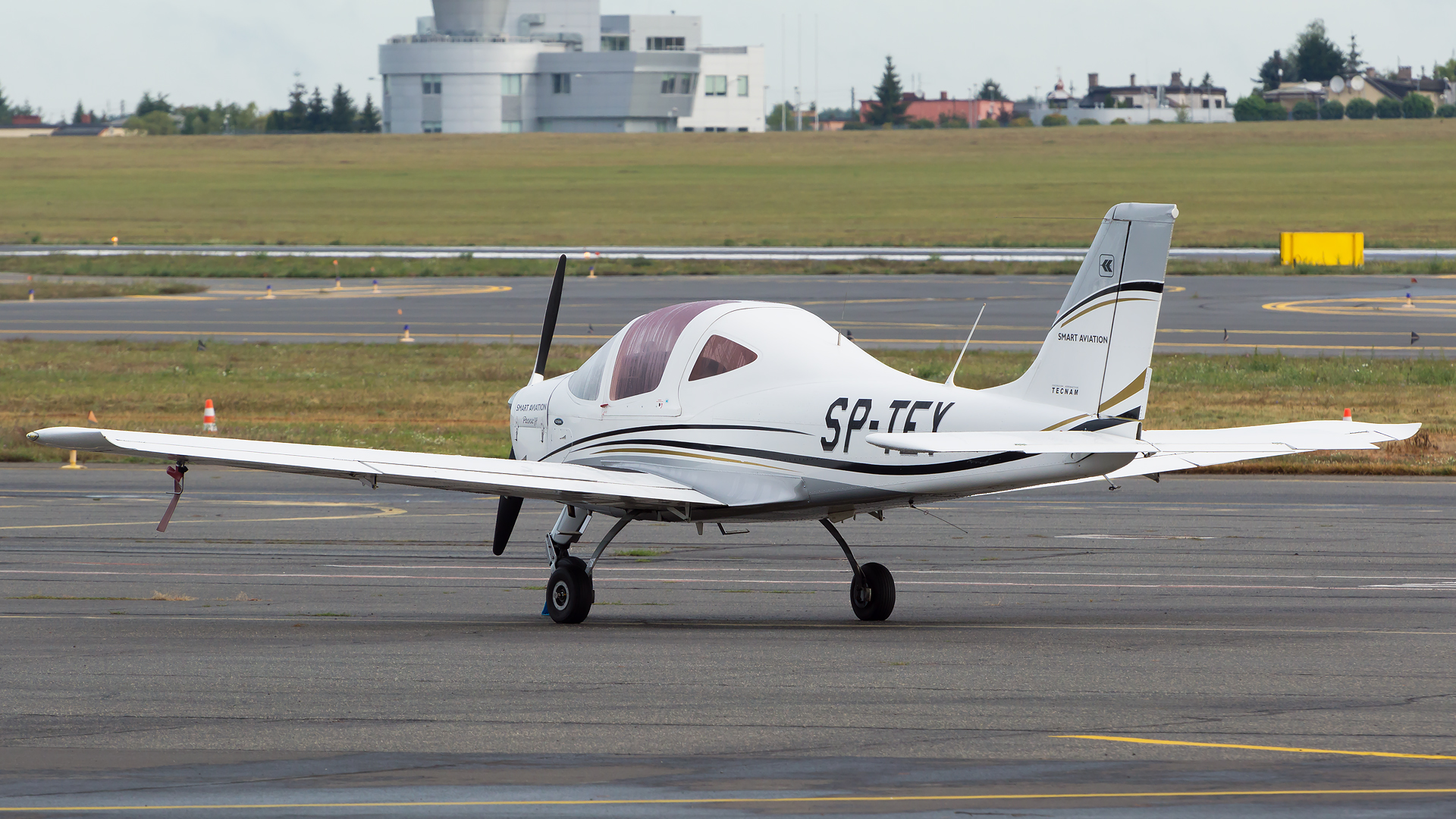 Tecnam P2002