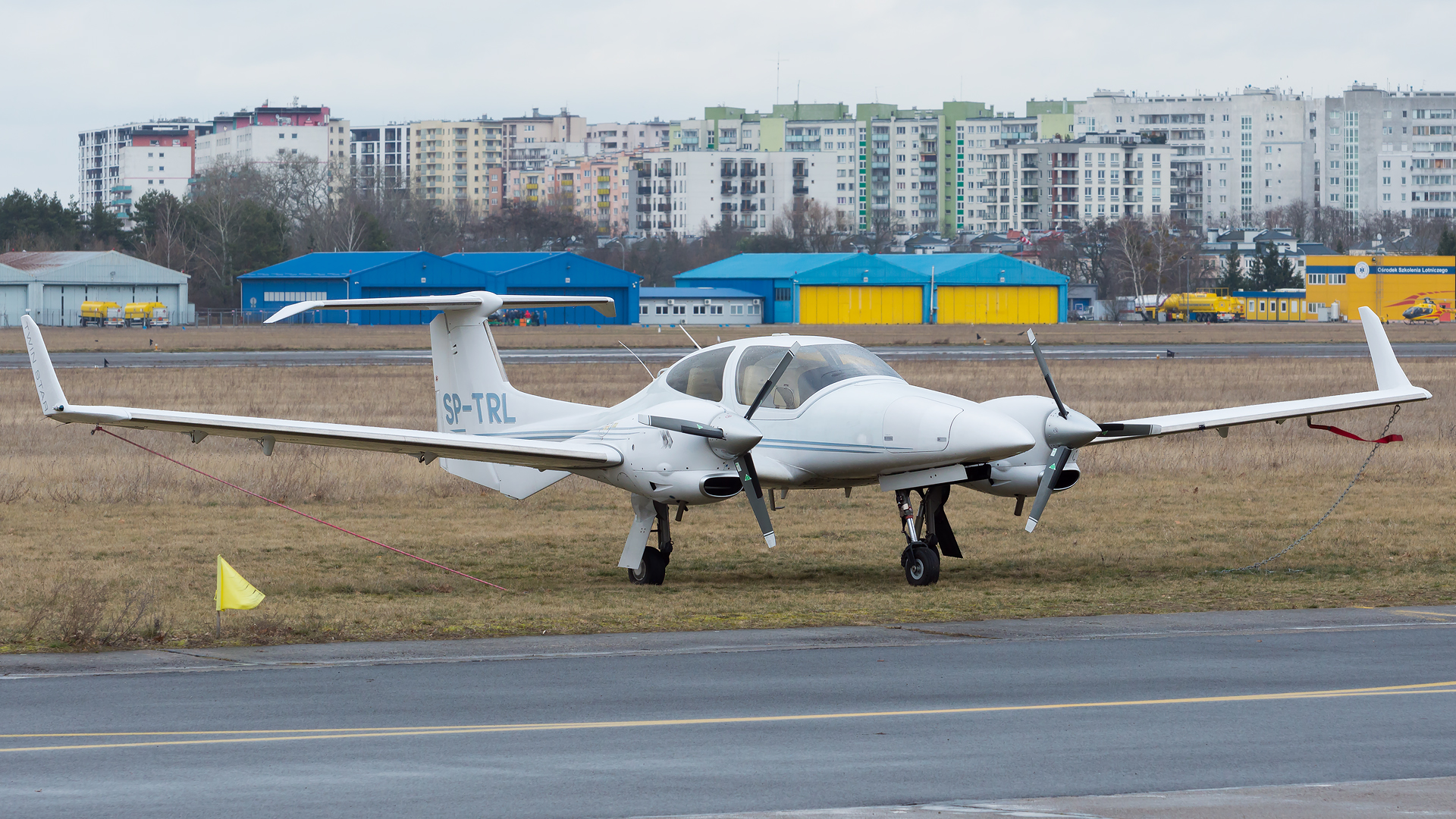 Diamond DA42