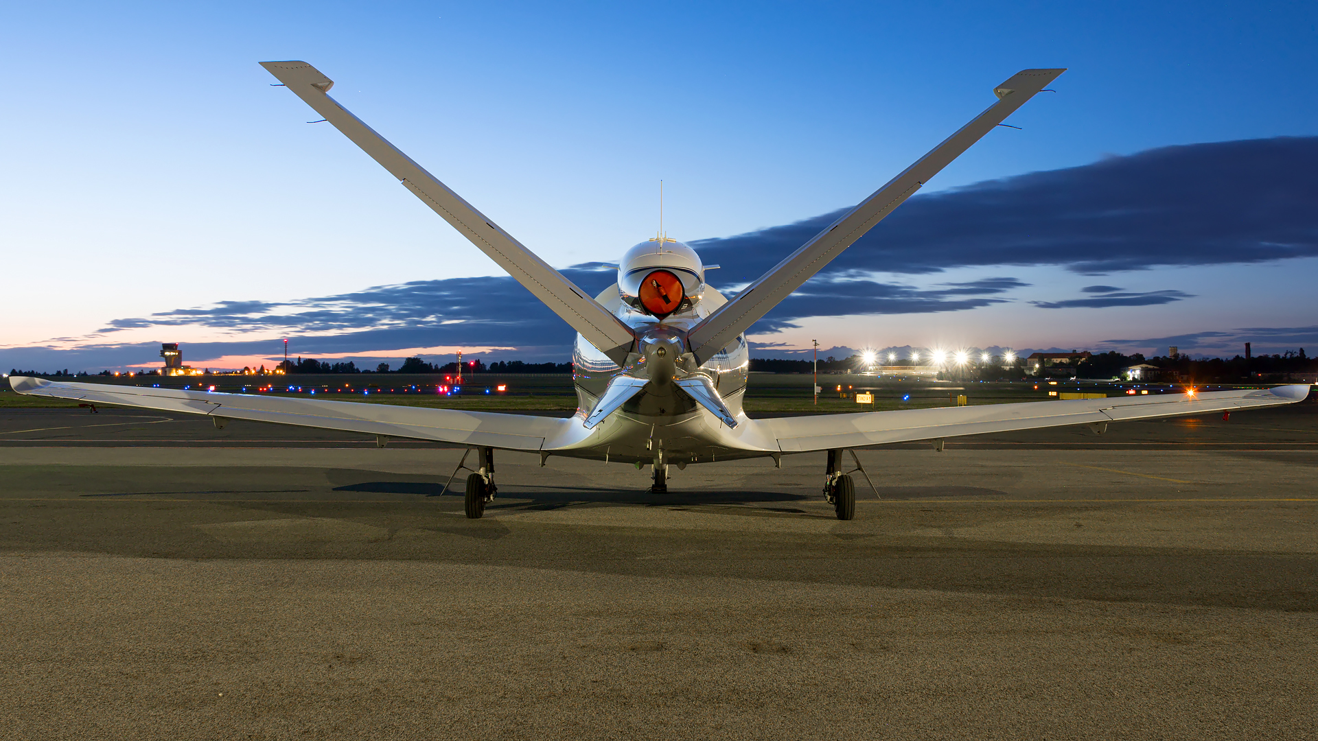 CIRRUS SF-50