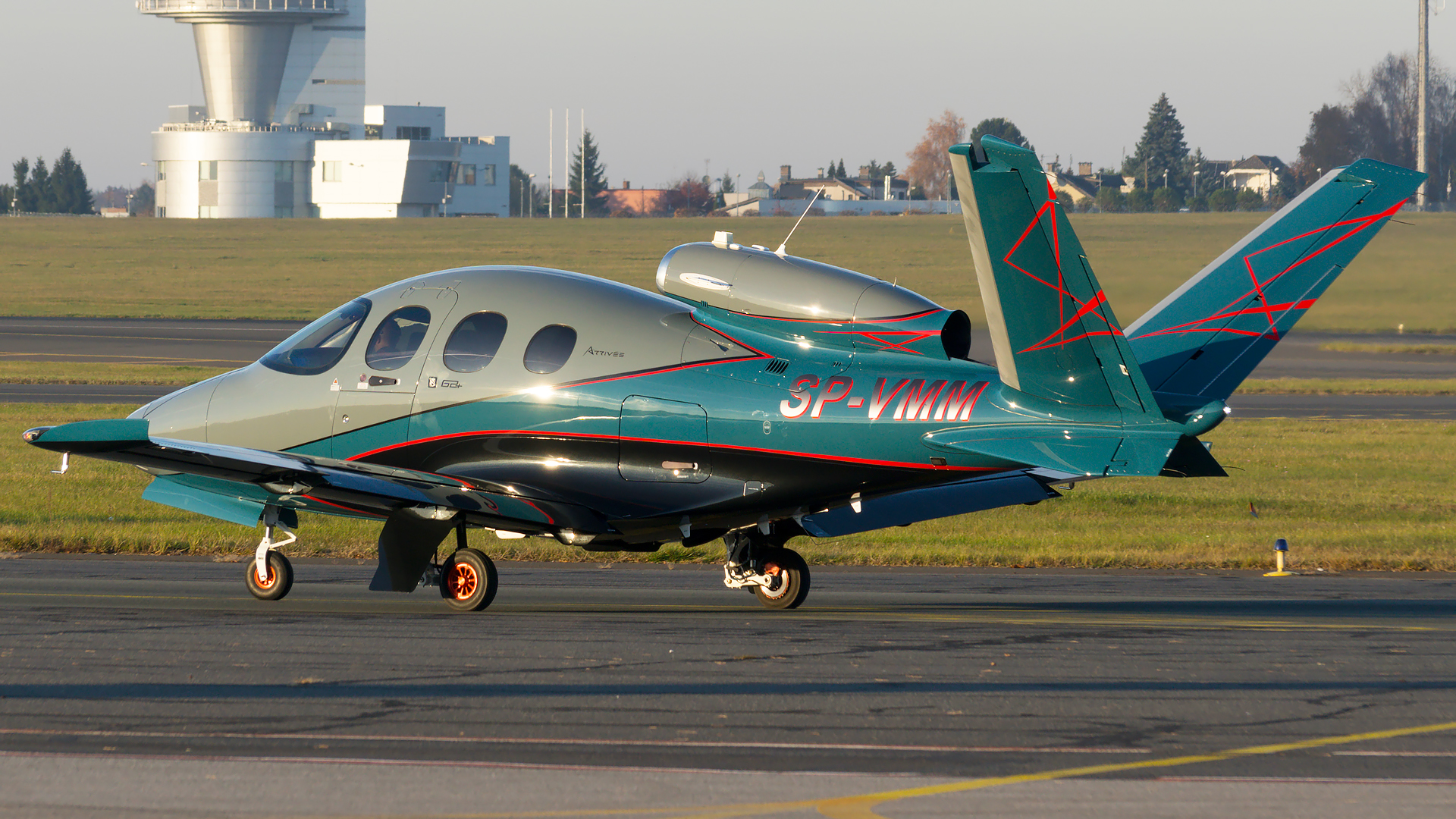 CIRRUS SF-50