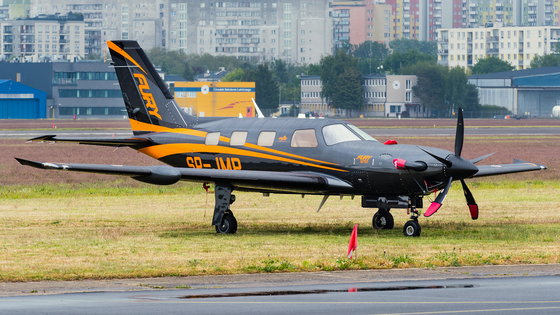 Piper M700